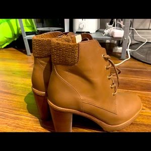 MK fall booties